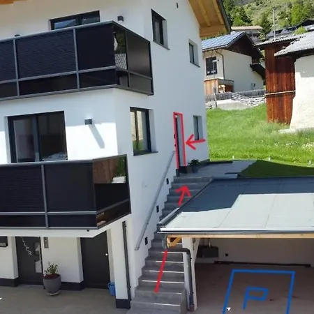 Stuwip Alps Adlerhorst 트린스